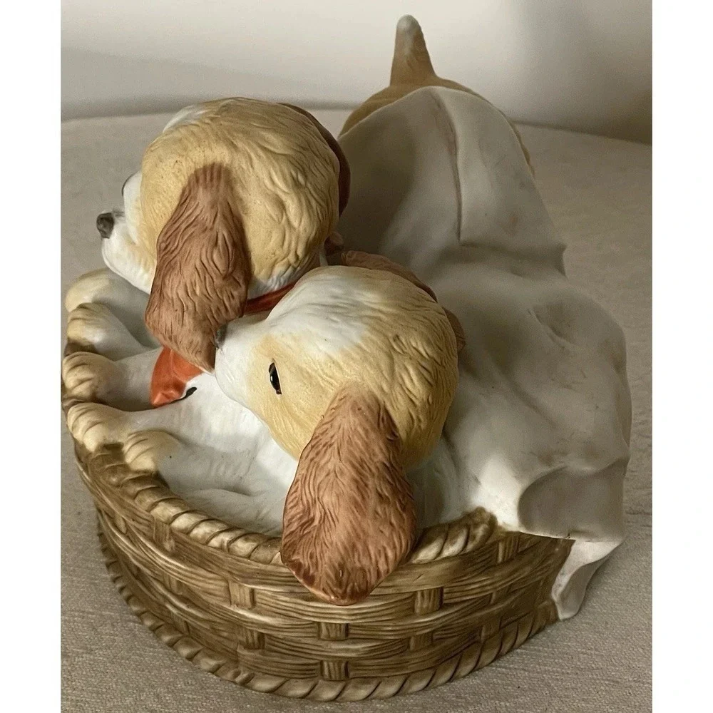 Vintage Homco 1990 Puppies‎ In Basket Figurine Masterpiece Porcelain Dog Decor